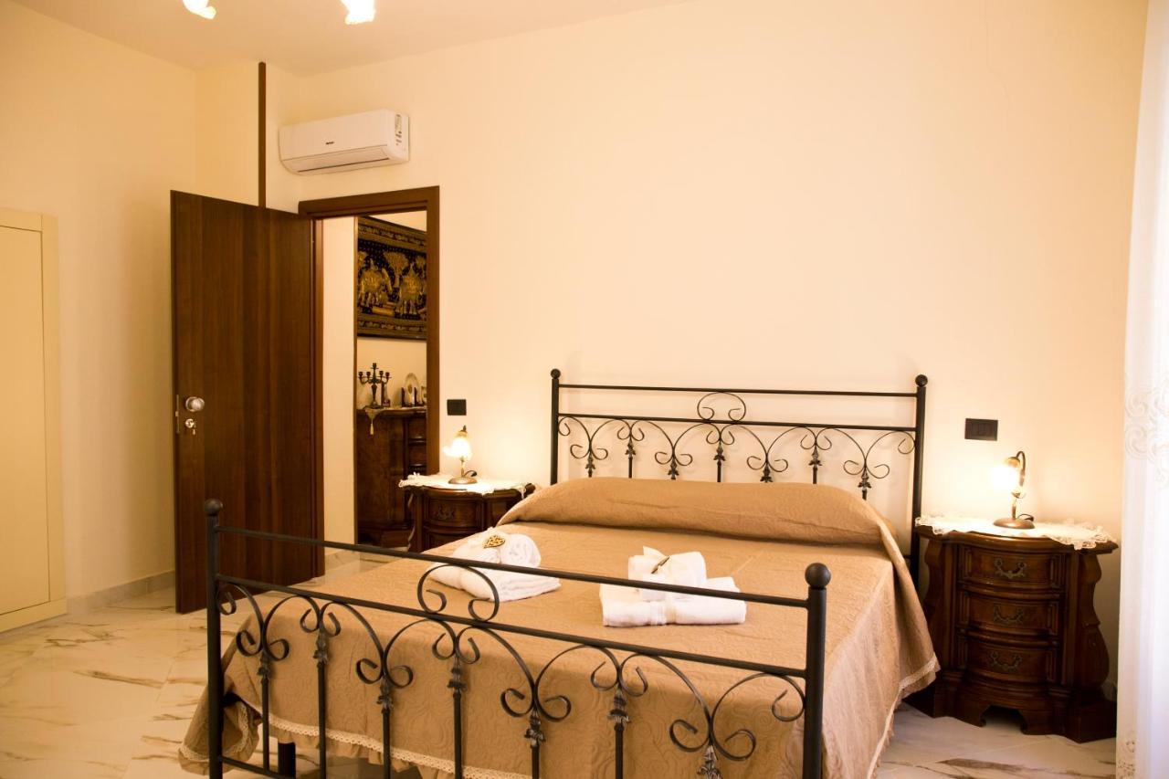 B&B Serena 카스텔라마레디스타비아 외부 사진